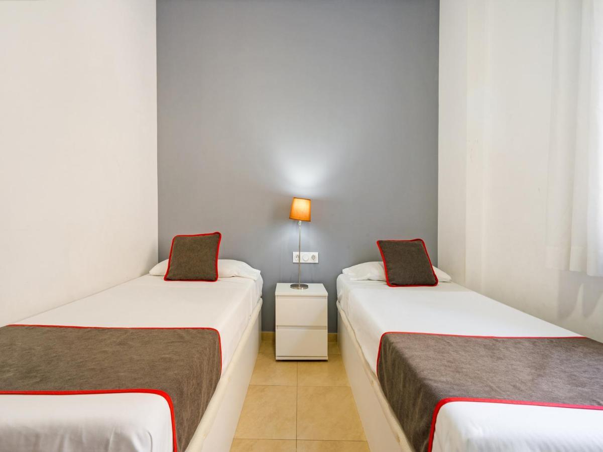 Oyo Style Apartments Puerto Valencia Exteriör bild