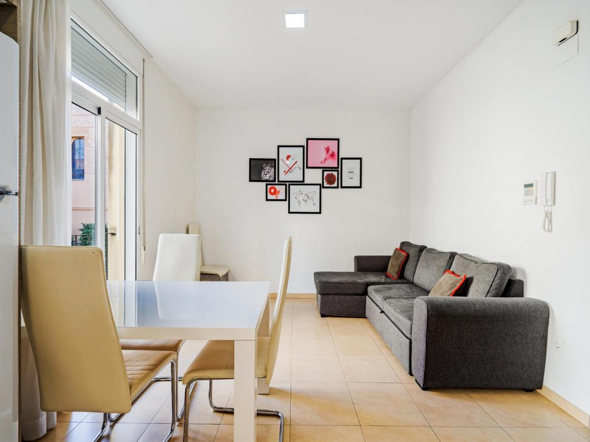 Oyo Style Apartments Puerto Valencia Exteriör bild